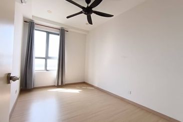 Adria Residence @ Gravit8