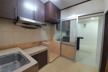 Lorong Batu Nilam 18C 