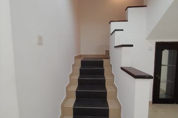 Lorong Batu Nilam 18C 