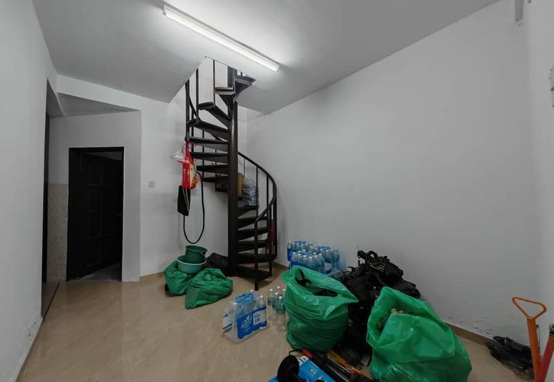 Jalan Sungai Kapar Indah 10C