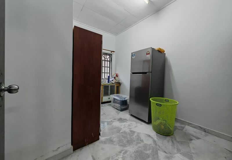 Jalan Sungai Kapar Indah 10C