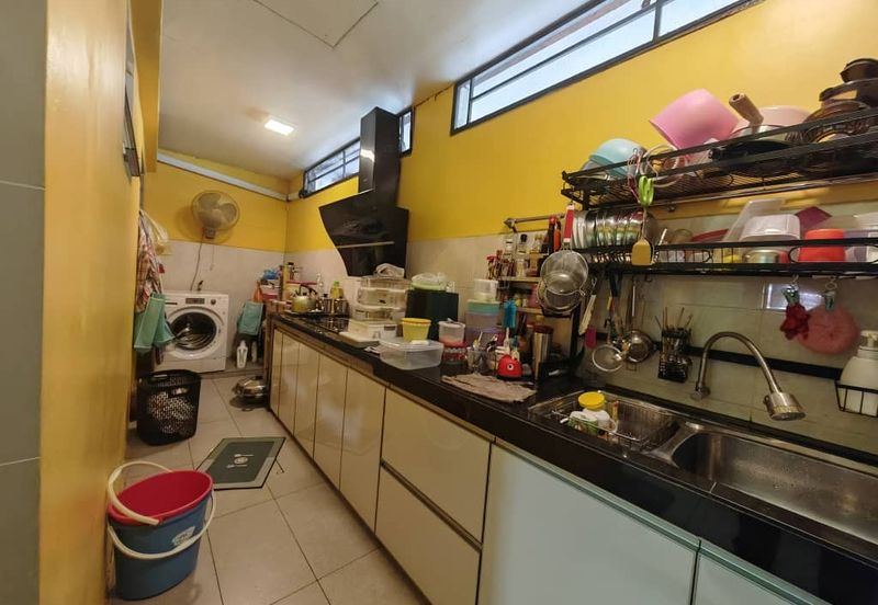 Corner lot Double Storey Terrace @ Jalan Harapan, Sungai Kapar Indah