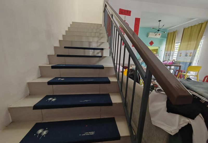 Corner lot Double Storey Terrace @ Jalan Harapan, Sungai Kapar Indah