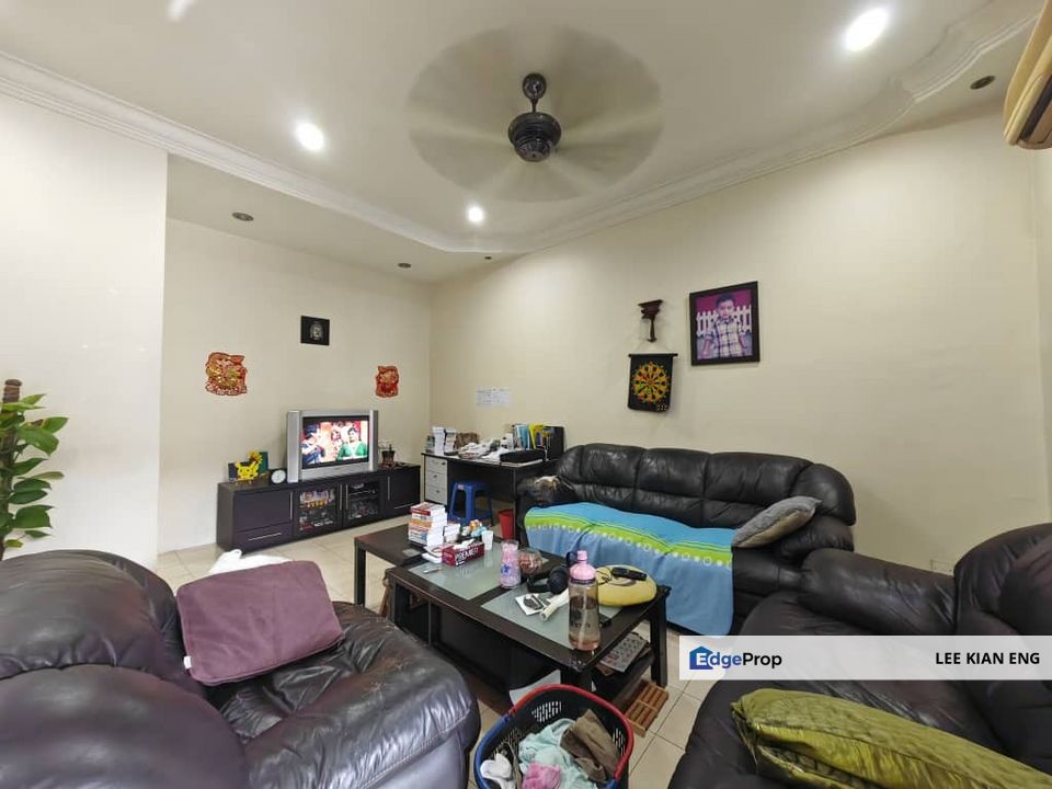 Double Storey Terrace @ Taman Manggis Jaya, Banting, Selangor, Banting