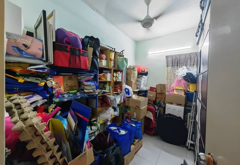 Pangsapuri Akasia, Bandar Botanic