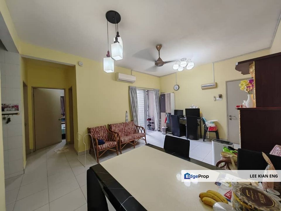 Well Maintained Furnished Ground Floor Unit @ Akasia Apartment, Bandar Botanic, Selangor, Bandar Botanic/Bandar Bukit Tinggi