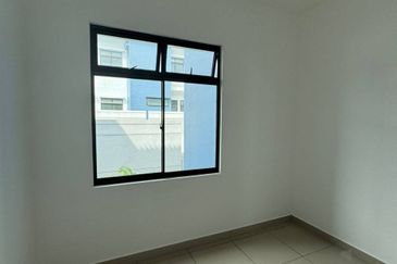 Size: 24x70 Terrace House For Sale