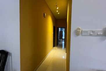 Seri Austin Luxury Apartment