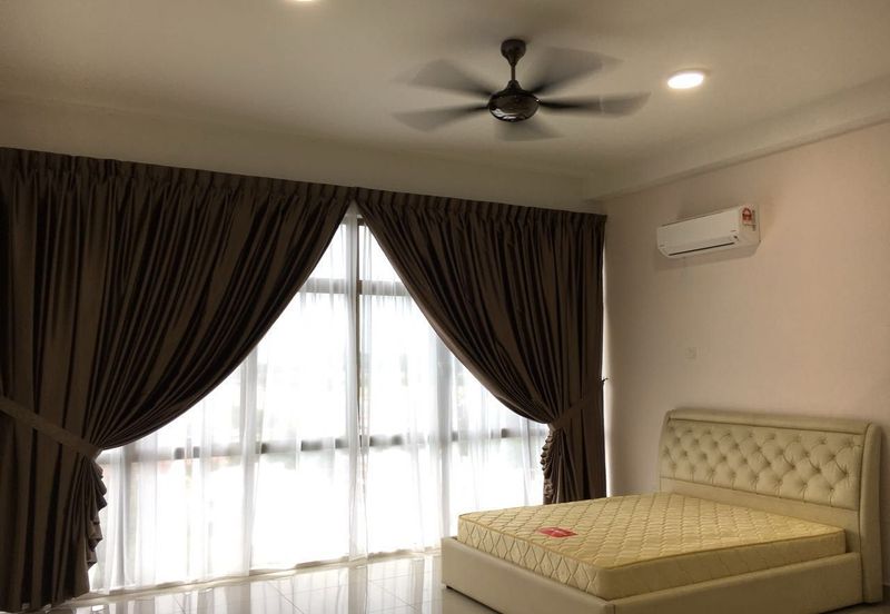 Palazio ( Pangsapuri Mayland Austin )