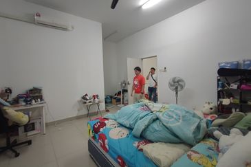 Austin Residence @Taman Mount Austin