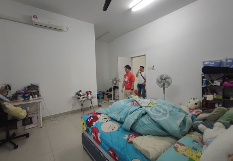 Austin Residence @Taman Mount Austin