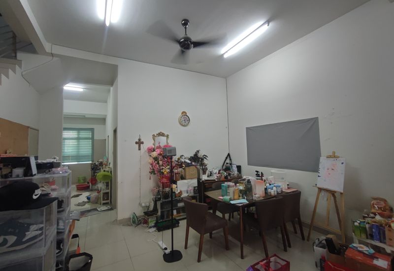 Austin Residence @Taman Mount Austin