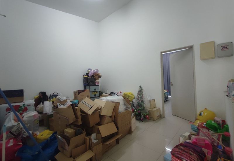 Austin Residence @Taman Mount Austin