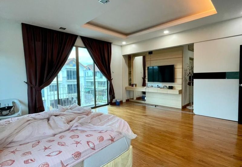 Taman Austin Heights