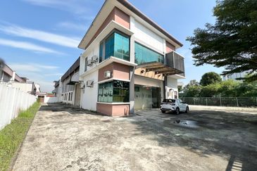 Kempas Utama Industrial Park