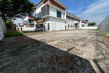 Kempas Utama Industrial Park