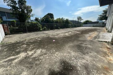 Kempas Utama Industrial Park