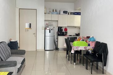 Dedaun Hijau (Greenfield Regency)