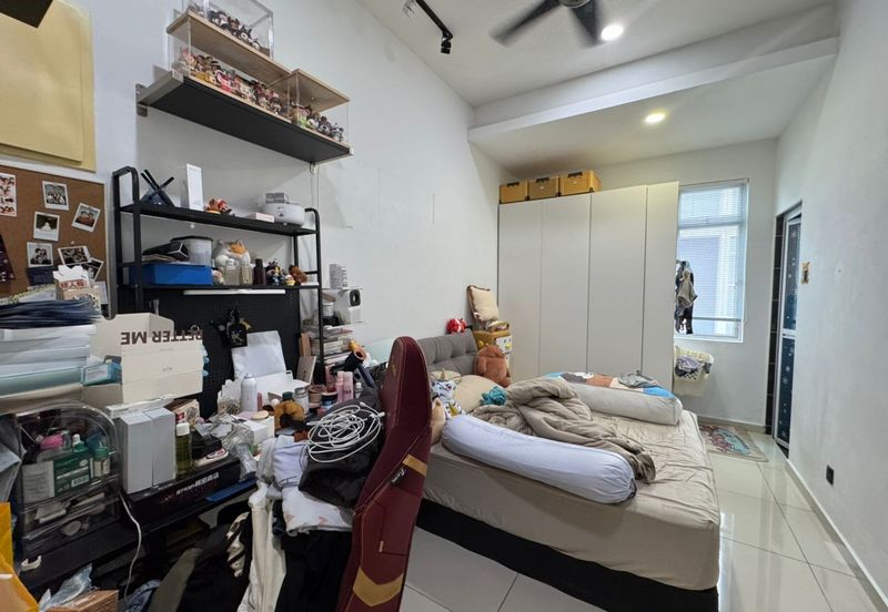 Oleander @ Kempas Utama