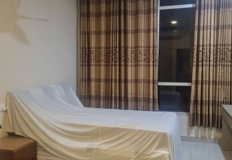 Dedaun Hijau (Greenfield Regency)