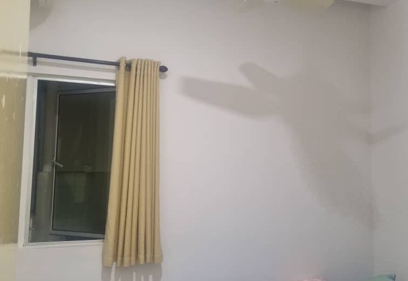 Dedaun Hijau (Greenfield Regency)