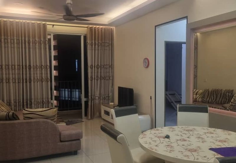 Dedaun Hijau (Greenfield Regency)