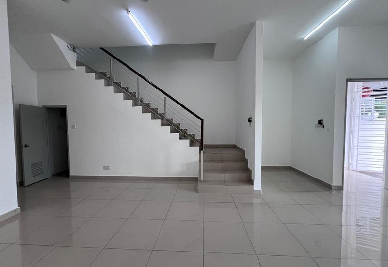 Austin Residence @Taman Mount Austin