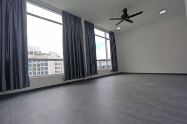 Dedaun Hijau (Greenfield Regency)