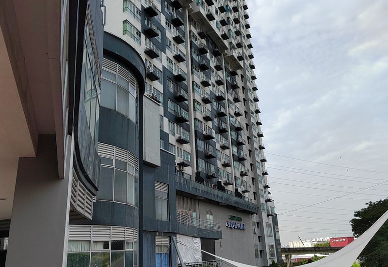 Millenium Place @ Millenium Square