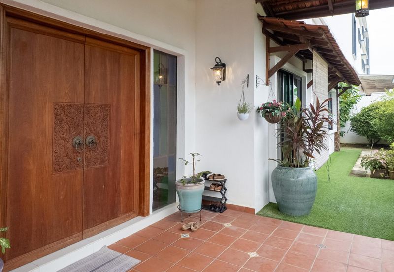 Perdana Lakeview East