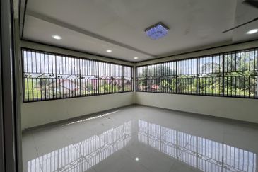 Desa Pinggiran Putra