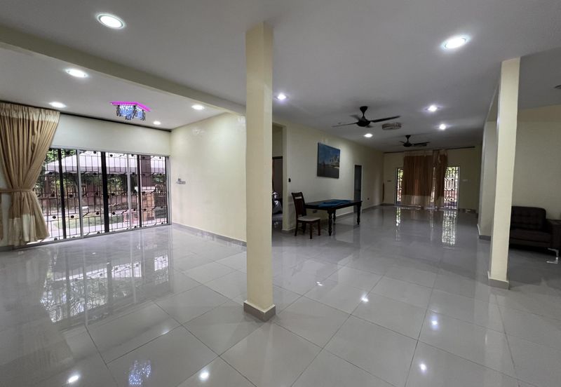 Desa Pinggiran Putra