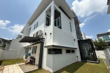 Clover Garden Residences