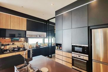 Clover Garden Residences