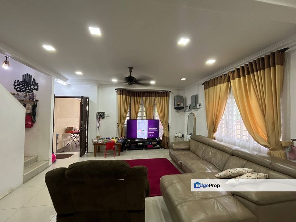 Fully Furnished With Solar Double Storey Endlot Taman Teratai Nilai 7 , Negeri Sembilan, Seremban