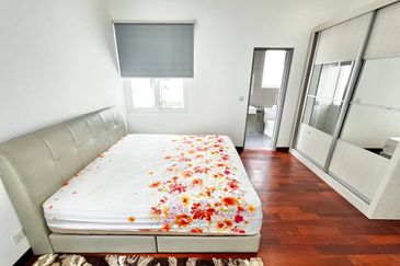 Clover Garden Residences