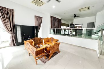 Clover Garden Residences