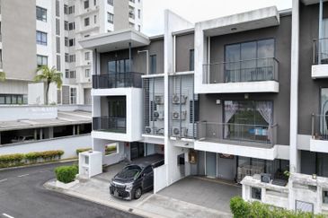 Andana Villa @ D'Alpinia