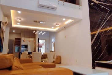 Symphony Hills Schubert