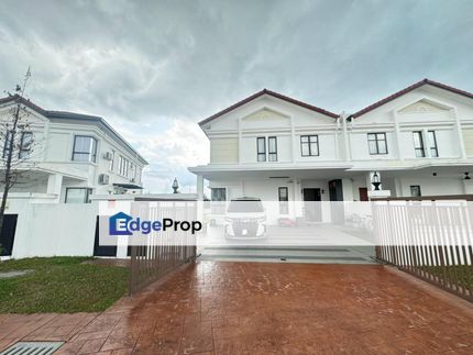 RENOVATED WITH ID - DOUBLE STOREY SEMI D SETIA ALAM SARI (VERDALE) KAJANG, Selangor, Bangi