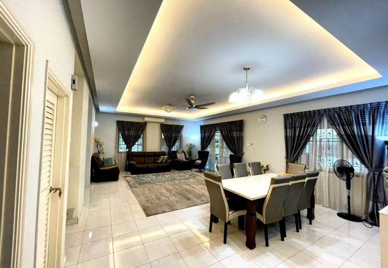 Avenue 2, Lake Valley