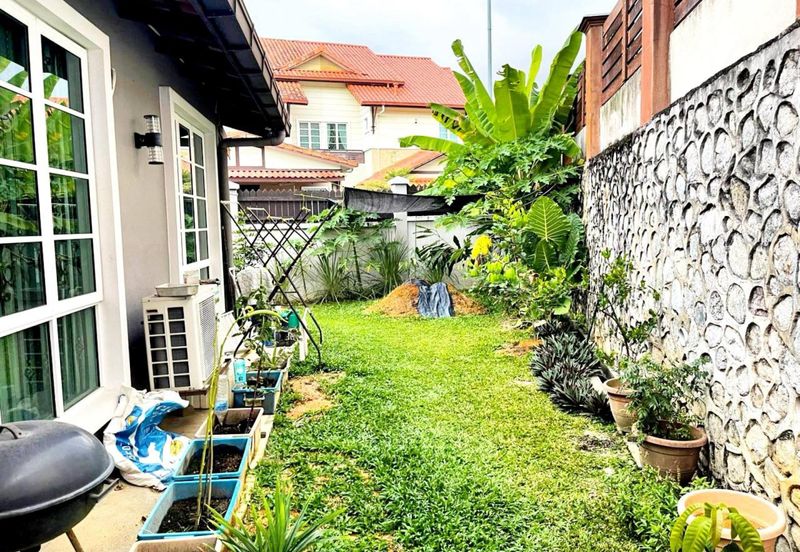 Avenue 2, Lake Valley