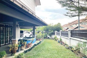 Avenue 2, Lake Valley