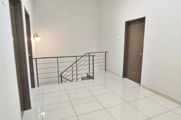 Dua Ruby Garden Residence