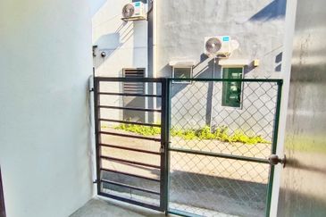 Dua Ruby Garden Residence