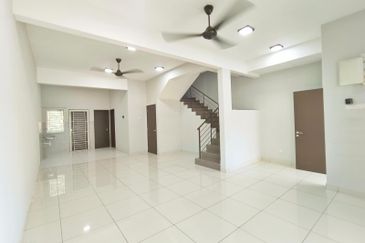 Dua Ruby Garden Residence