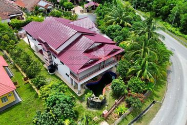 Desa Pinggiran Putra