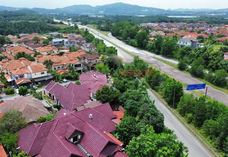 Desa Pinggiran Putra