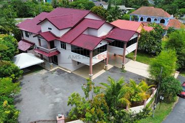 Desa Pinggiran Putra