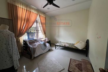 Desa Pinggiran Putra